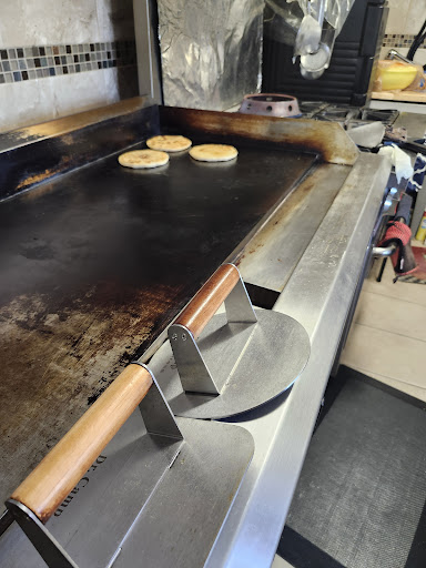 Photo of ALICIA'S PUPUSAS INTERNATIONAL RESTAURANT - 503 N Cottonwood St, North Platte, NE 69101