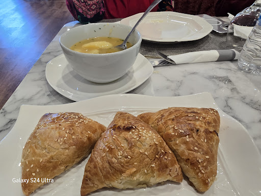 Photo of Sultan Family Restaurant - 270 Maple St, Agawam, MA 01001