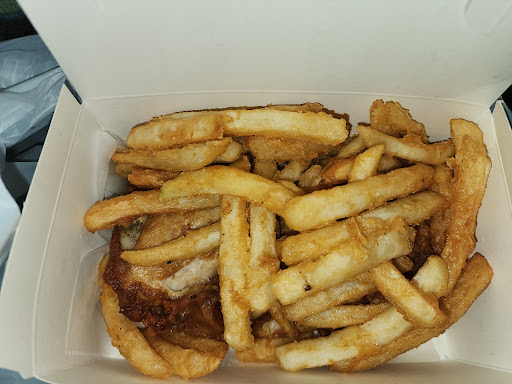 Photo of U.S Fried Chicken & PIZZA HALAL - 305 Walnut St, Springfield, MA 01109