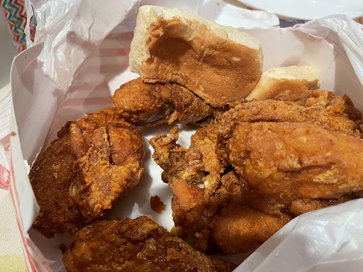 Photo of U.S Fried Chicken & PIZZA HALAL - 305 Walnut St, Springfield, MA 01109