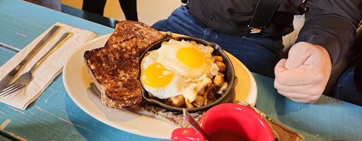 Photo of Williamsburg Snack Bar - 109 Main St, Haydenville, MA 01039