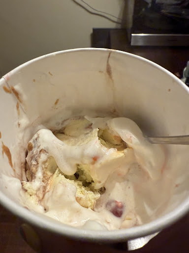 Photo of Friendly's - 54-56 Main St, Florence, MA 01062