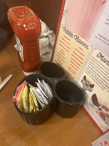 Photo of Friendly's - 54-56 Main St, Florence, MA 01062