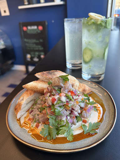 Photo of Gveenah - 844 Farmington Ave, West Hartford, CT 06119