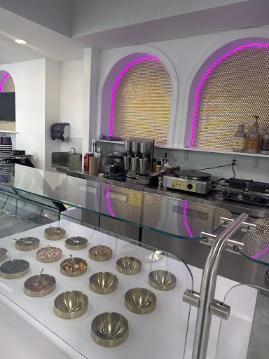 Photo of MR. FALAFEL & GELATO (Stamford,CT) - 68 Broad St, Stamford, CT 06901