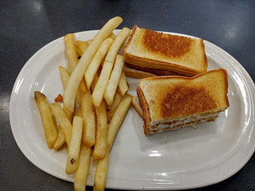 Photo of Friendly's - 105 W Town St, Norwich, CT 06360