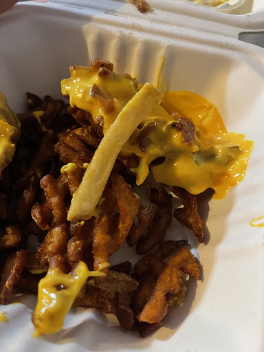 Photo of Friendly's - 105 W Town St, Norwich, CT 06360