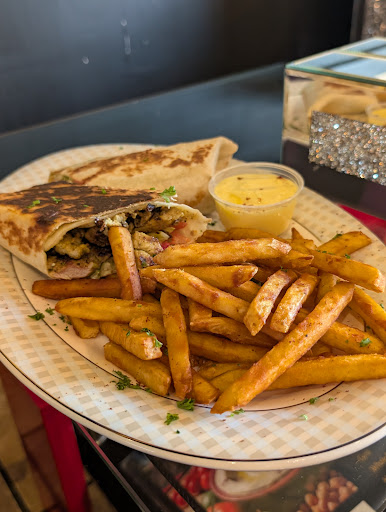 Photo of VIP Mediterranean Restaurant & Smoke Shop - 4135 Alexandria Pike # 201, Cold Spring, KY 41076