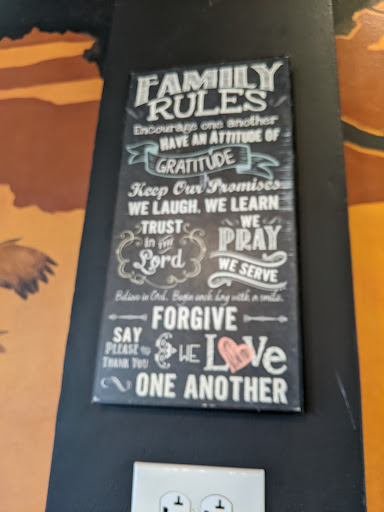 Photo of VIP Mediterranean Restaurant & Smoke Shop - 4135 Alexandria Pike # 201, Cold Spring, KY 41076