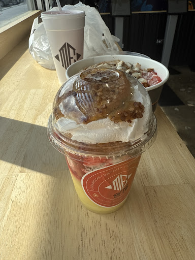 Photo of Middle Eats - 27651 Southfield Rd, Lathrup Village, MI 48076