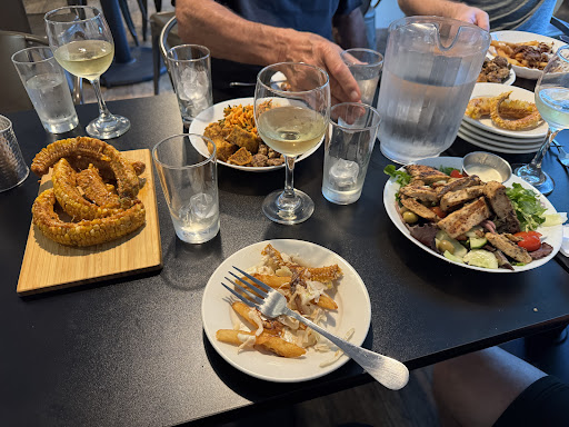 Photo of Ladle and Loaf - Glatt Kosher Catering & Restaurant - 357 Whalley Ave, New Haven, CT 06511