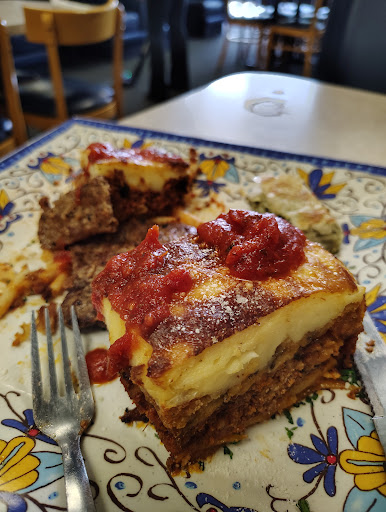 Photo of Lakis Restaurant - 3405 SW College Rd, Ocala, FL 34474