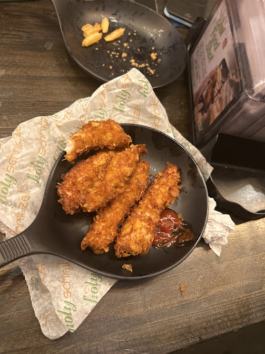 Photo of Holy Schnitzel (Cedarhurst) - 688 Central Ave, Cedarhurst, NY 11516