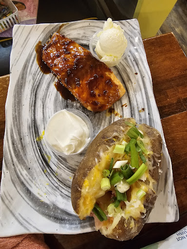 Photo of HV's Food & Spirits - 317 S West St, Olney, IL 62450