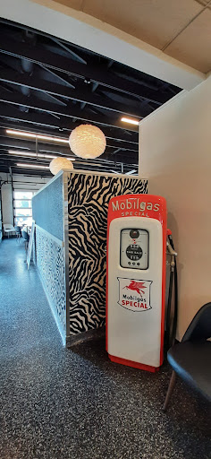 Photo of HV's Food & Spirits - 317 S West St, Olney, IL 62450