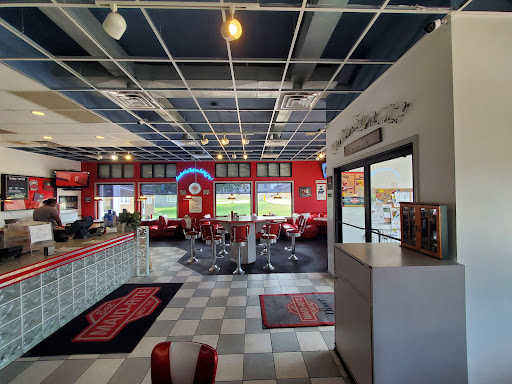 Photo of Maid-Rite - 902 A Ave W Apt B, Oskaloosa, IA 52577