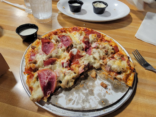 Photo of Tasos' Oskaloosa - 109 High Ave W, Oskaloosa, IA 52577