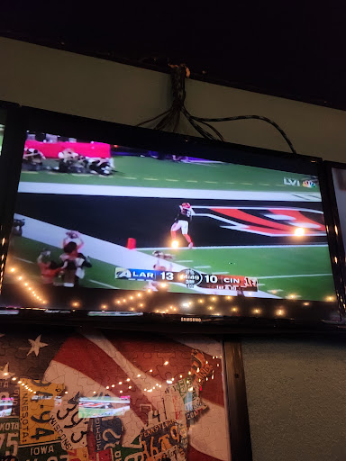 Photo of Benchwarmers Eatery & Sports - 2209 Roemer Ave, Ottumwa, IA 52501