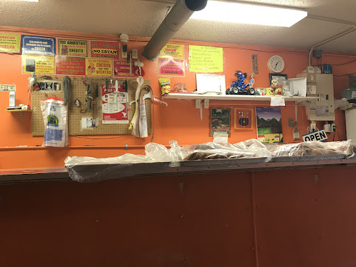 Photo of Pupuseria Juanita's Restaurant - 537 Church St, Ottumwa, IA 52501