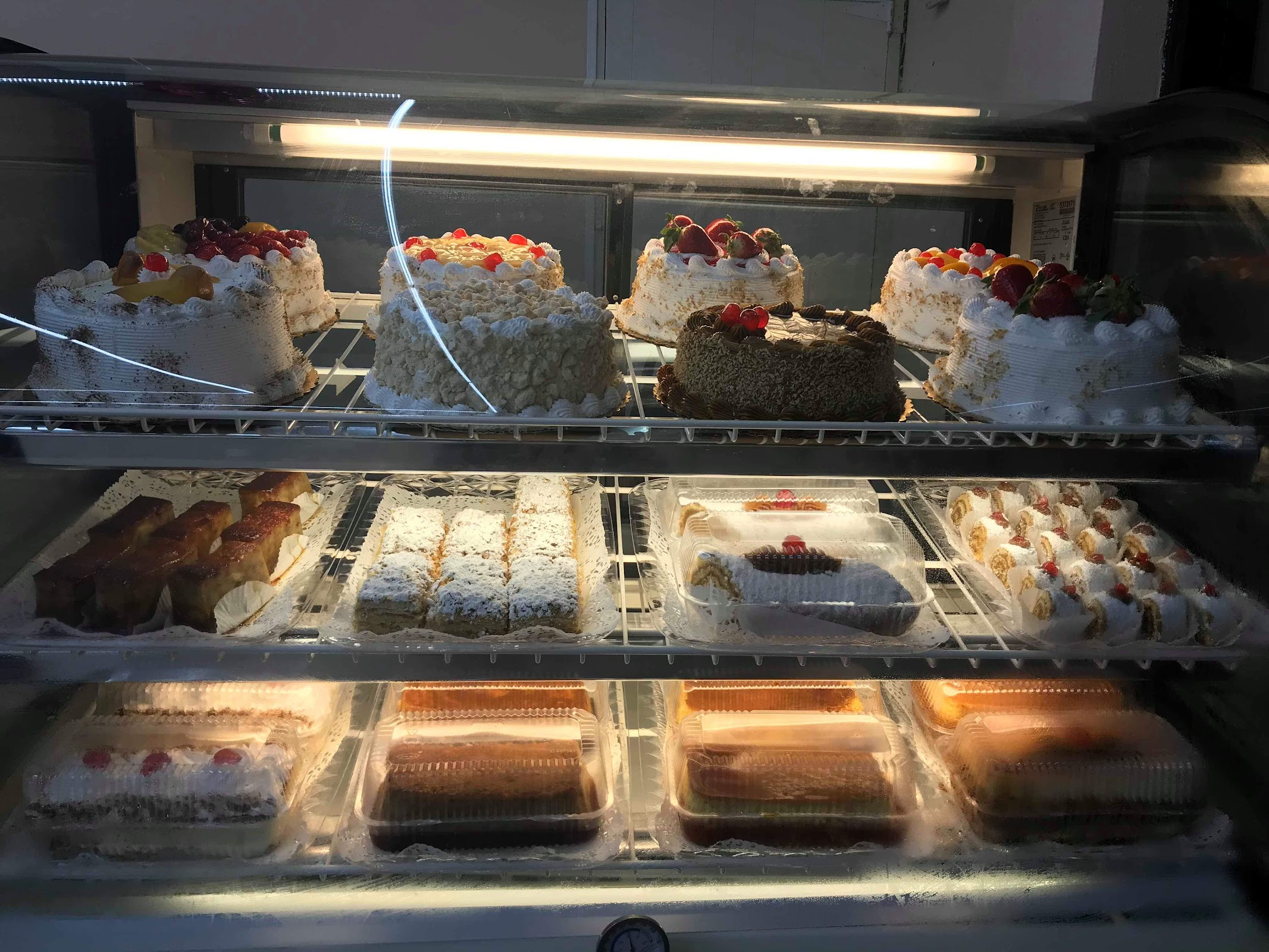 Photo of FOODS Я US / Yahala Pita - 1975 S Congress Ave, West Palm Beach, FL 33406