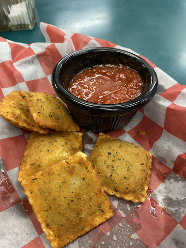 Photo of Bender's Kitchen - 2318 N 16th St, Parsons, KS 67357