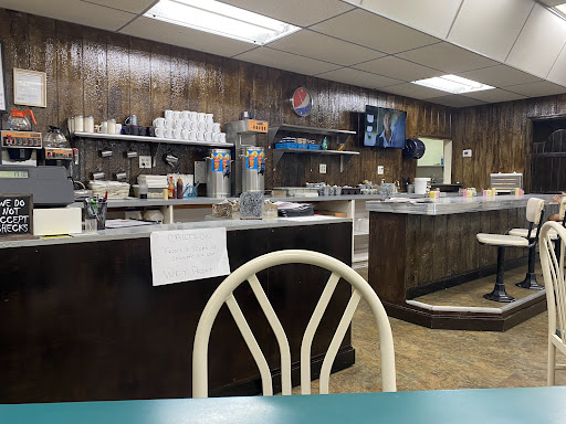 Photo of Bender's Kitchen - 2318 N 16th St, Parsons, KS 67357