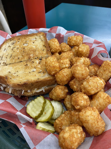 Photo of Bender's Kitchen - 2318 N 16th St, Parsons, KS 67357