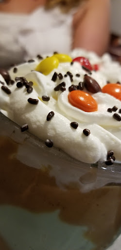 Photo of Friendly's - 4189 Mountain Rd, Pasadena, MD 21122