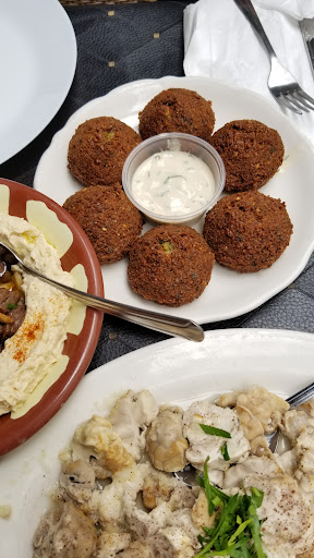 Photo of Kamils Restaurant - 1489 Main Ave, Clifton, NJ 07011