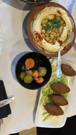 Photo of Kamils Restaurant - 1489 Main Ave, Clifton, NJ 07011