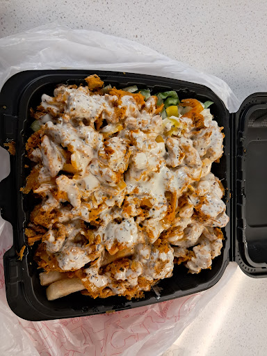 Photo of Maryams Halal Taste of New York - 1600 Oakland Park Ave, Columbus, OH 43224