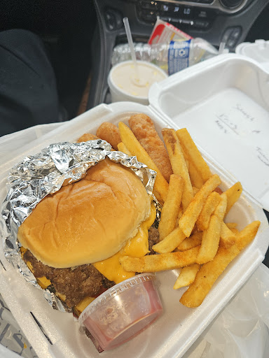 Photo of All Ur Favs - 6619 E Broad St, Columbus, OH 43213