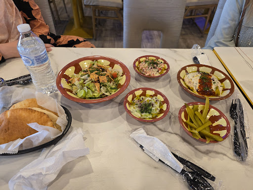 Photo of Mashawee Stop - 117 Westerville Plaza, Westerville, OH 43081