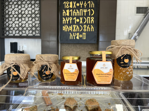 Photo of Mandeez Deli and Restaurant - 335 Jefferson Blvd, Warwick, RI 02888