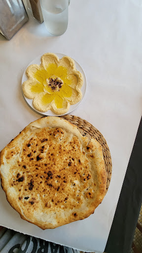 Photo of Mandeez Deli and Restaurant - 335 Jefferson Blvd, Warwick, RI 02888