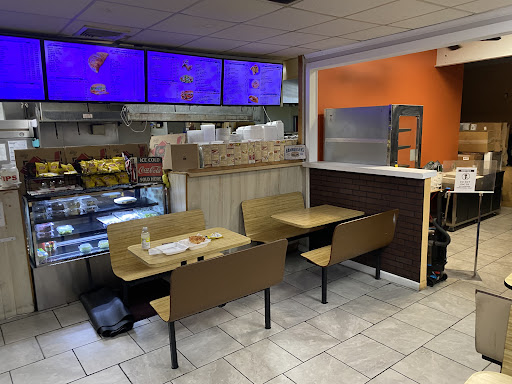 Photo of BOULEVARD PIZZA - 1031 Narragansett Blvd, Cranston, RI 02905