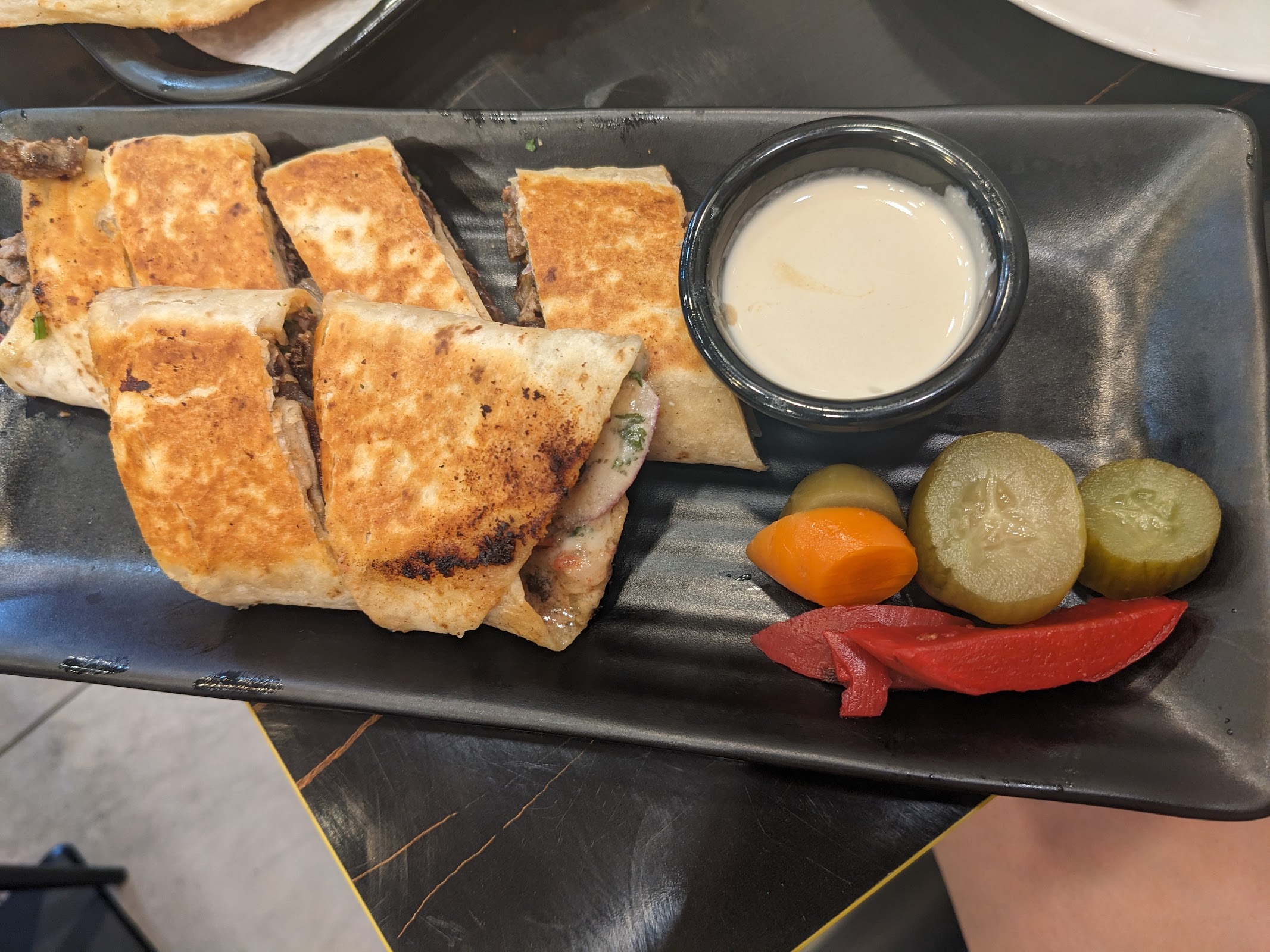 Photo of Reef Al–Yemen Restaurant — مطعم ريف اليمن - 655 Morris Park Ave, Bronx, NY 10462