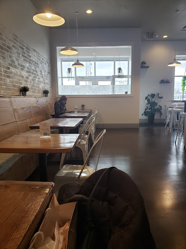 Photo of EatandEvolve Bistro - 5832 Knoxville Ave Suite K, Peoria, IL 61614