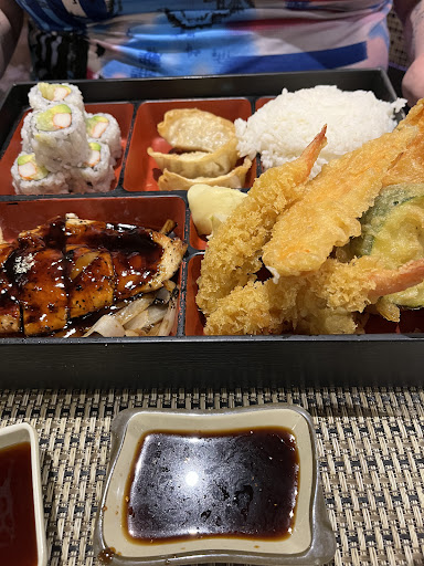 Photo of Hokkaido Restaurant - 3311 N University St, Peoria, IL 61604