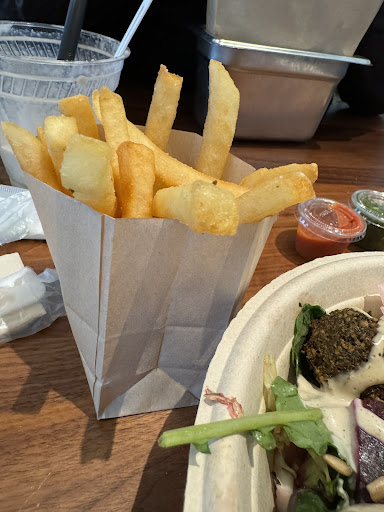 Photo of Goldie - 1601 N Front St, Philadelphia, PA 19122