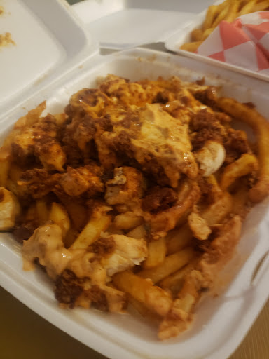 Photo of Baz's Hot Chicken & Gyro - 4056 Lancaster Ave, Philadelphia, PA 19104