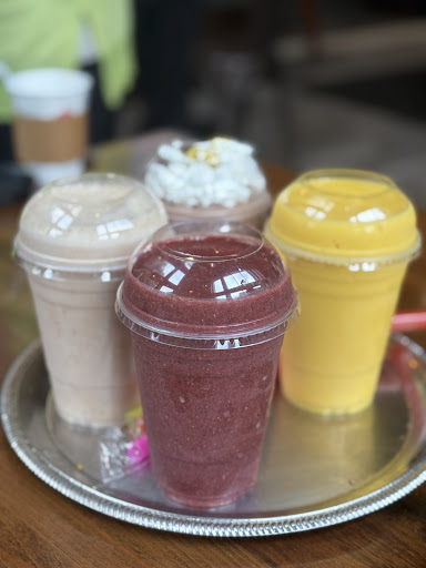 Photo of Manakeesh Cafe Bakery & Grill - 4420 Walnut St, Philadelphia, PA 19104