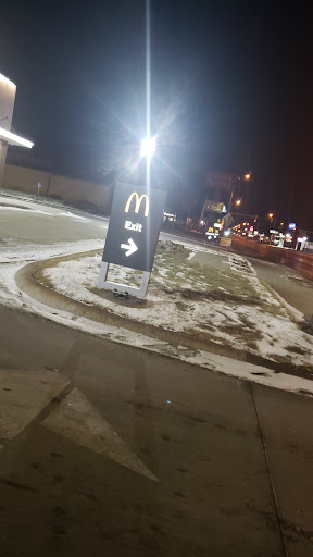 Photo of McDonald's - 610 W Sioux Ave, Pierre, SD 57501