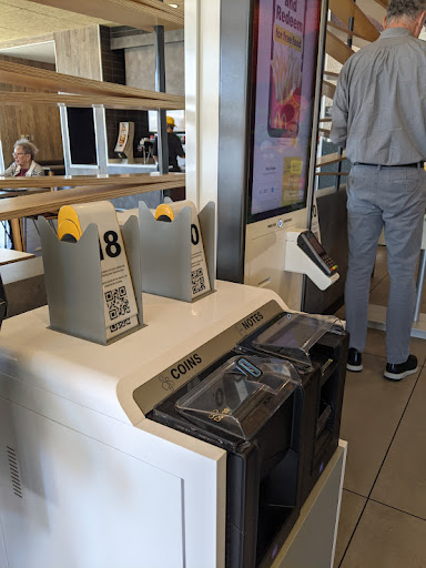 Photo of McDonald's - 610 W Sioux Ave, Pierre, SD 57501