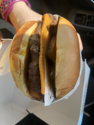 Photo of Hardee’s - 305 W Sioux Ave, Pierre, SD 57501