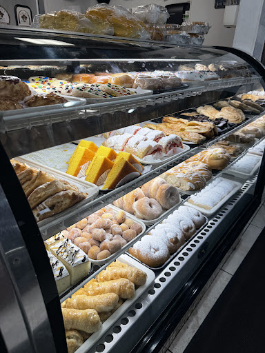 Photo of Melao Bakery - Orlando - 2001 Consulate Dr, Orlando, FL 32837