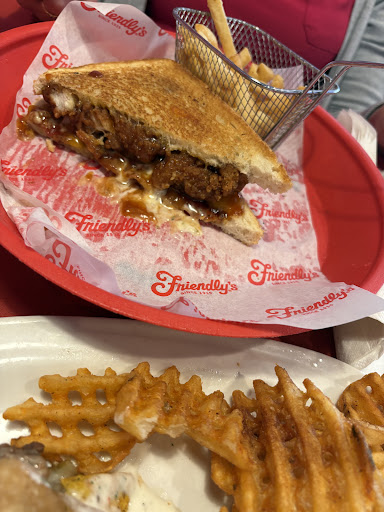 Photo of Friendly's - 100 Premium Outlets Dr, Blackwood, NJ 08012