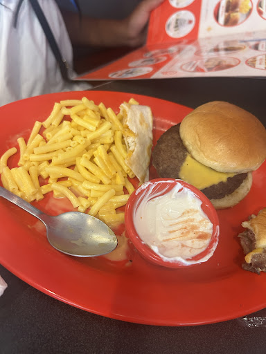 Photo of Friendly's - 100 Premium Outlets Dr, Blackwood, NJ 08012