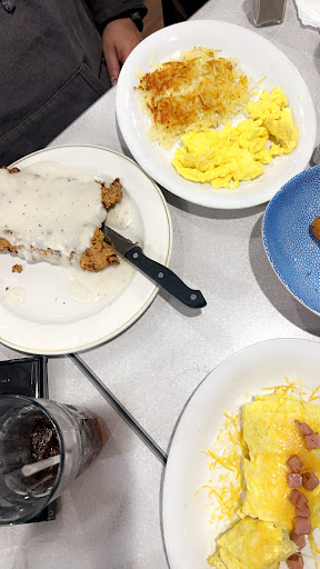 Photo of Julian's Diner - 1897 S Madison St, Webb City, MO 64870