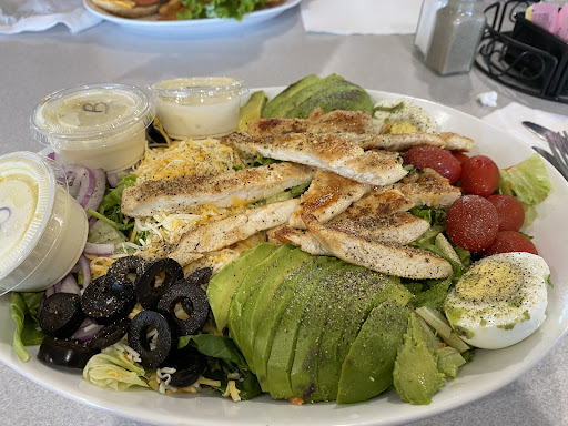 Photo of Julian's Diner - 1897 S Madison St, Webb City, MO 64870